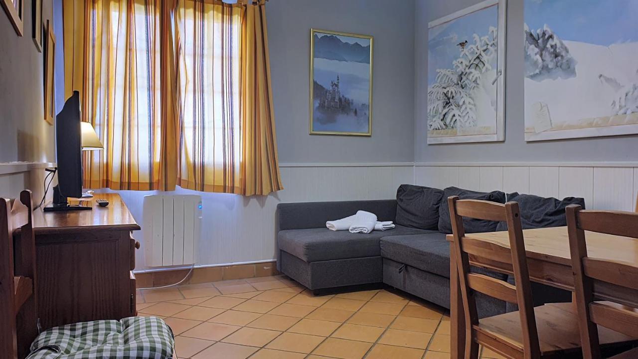 Todosierranevada Zona Baja -Plaza Principal-Junto A Los Telecabinas 塞拉内华达 外观 照片