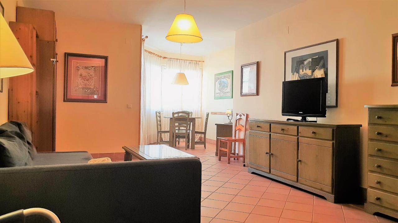 Todosierranevada Zona Baja -Plaza Principal-Junto A Los Telecabinas 塞拉内华达 外观 照片
