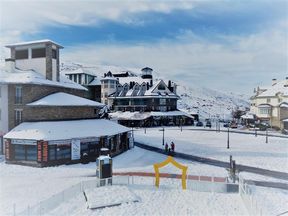 Todosierranevada Zona Baja -Plaza Principal-Junto A Los Telecabinas 塞拉内华达 外观 照片